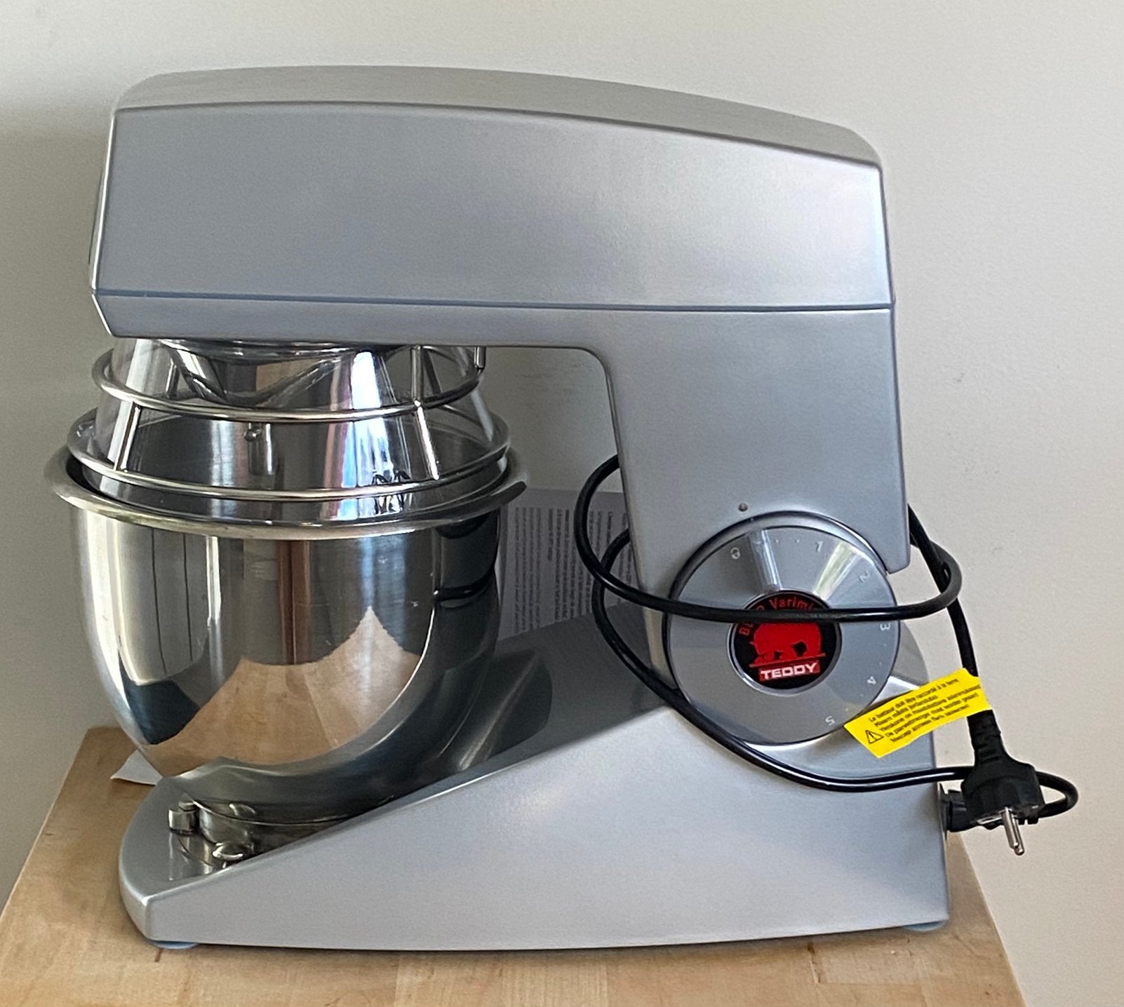 Varimixer Bear TEDDY 5 liter, krachtige deegmenger, nieuw, 4 liter of meer, Ophalen of Verzenden, Nieuw, 3 snelheden of meer