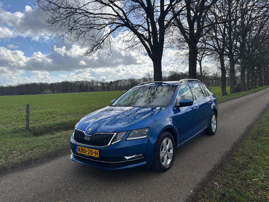 Skoda Octavia 1.5 TSI ACT Greentech Style Business | Navigat, Auto's, Skoda, Stof, Euro 6, 4 cilinders, 150 pk