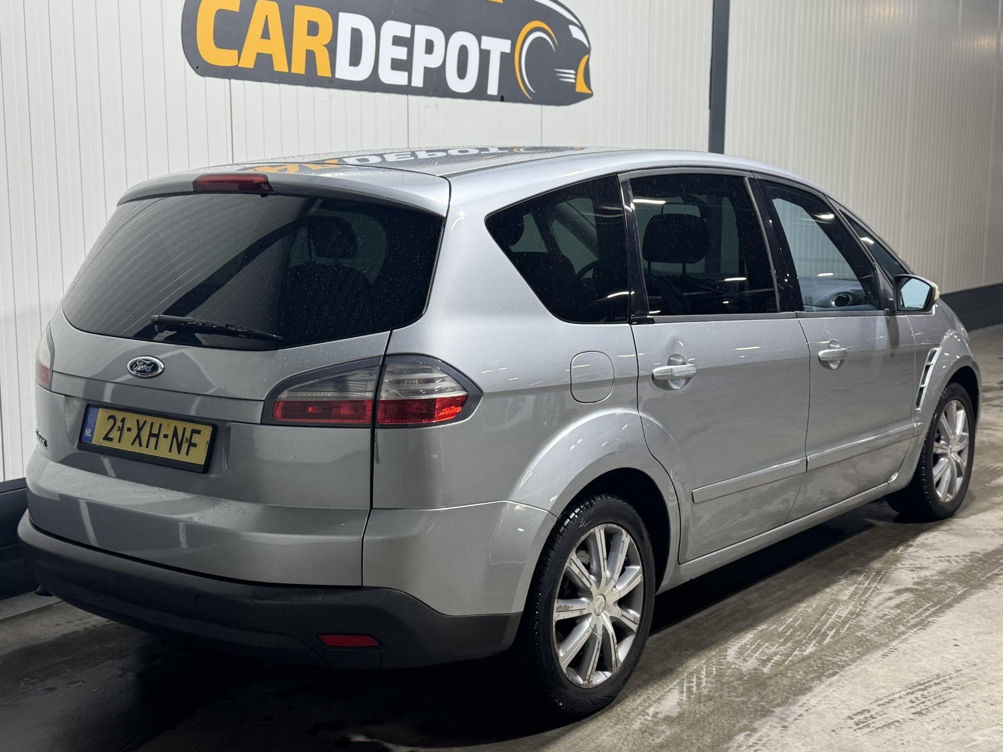 Foto 5 van Ford S-Max 2.0-16V Super netjes Technisch 100 %