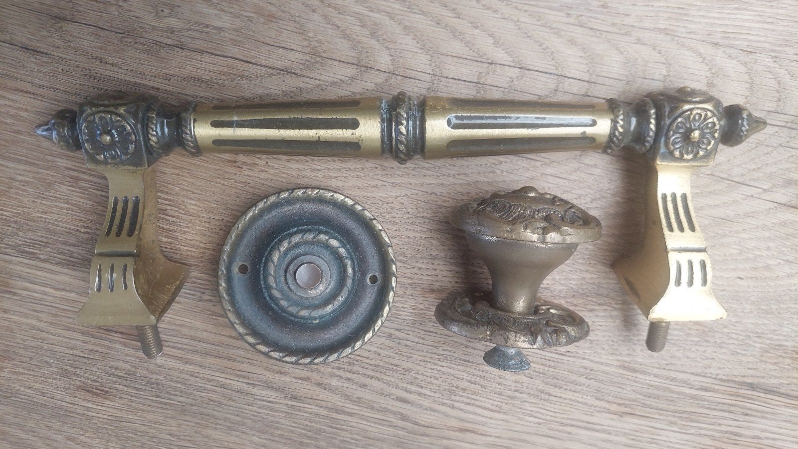 Messing voordeur beslag  handgreep ,deurknop en bel, Ophalen of Verzenden, Koper of Messing, Klink of Kruk