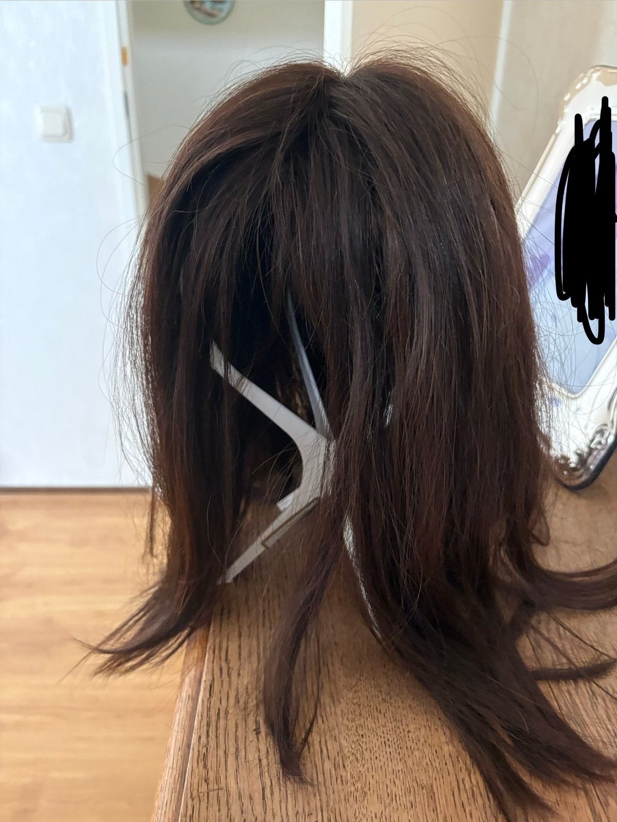 Pruik bruin gemaakt van echt haar, Sieraden, Tassen en Uiterlijk, Ophalen of Verzenden, Zo goed als nieuw, Pruik of Haarverlenging