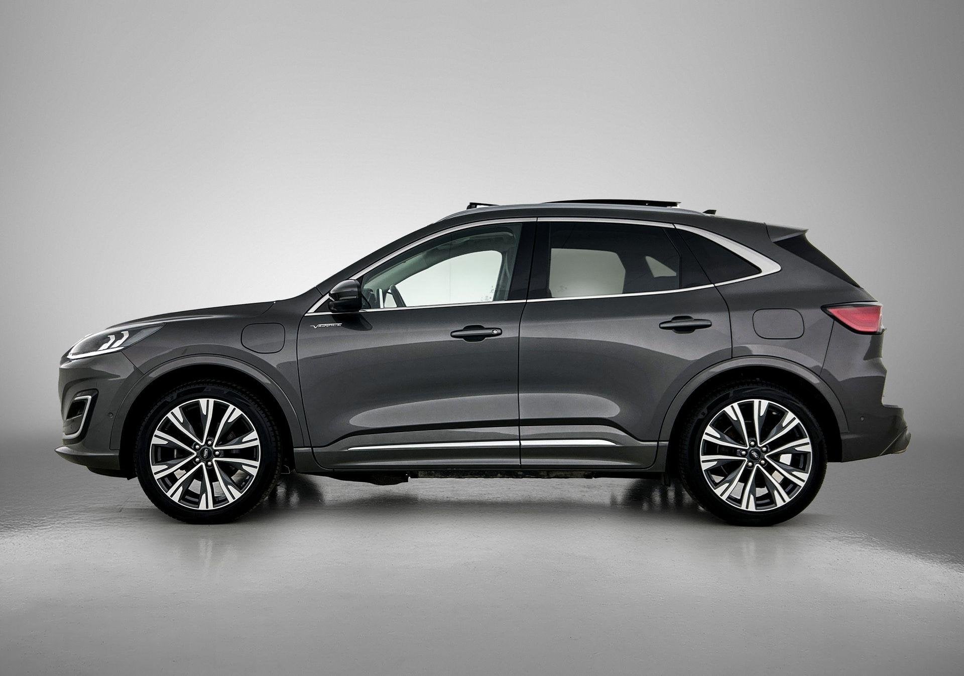 Ford Kuga 2.5 PHEV Vignale | Elektrische Trekhaak | Panorama, Auto's, 12 maanden, 14 kWh, Gebruikt, Euro 6