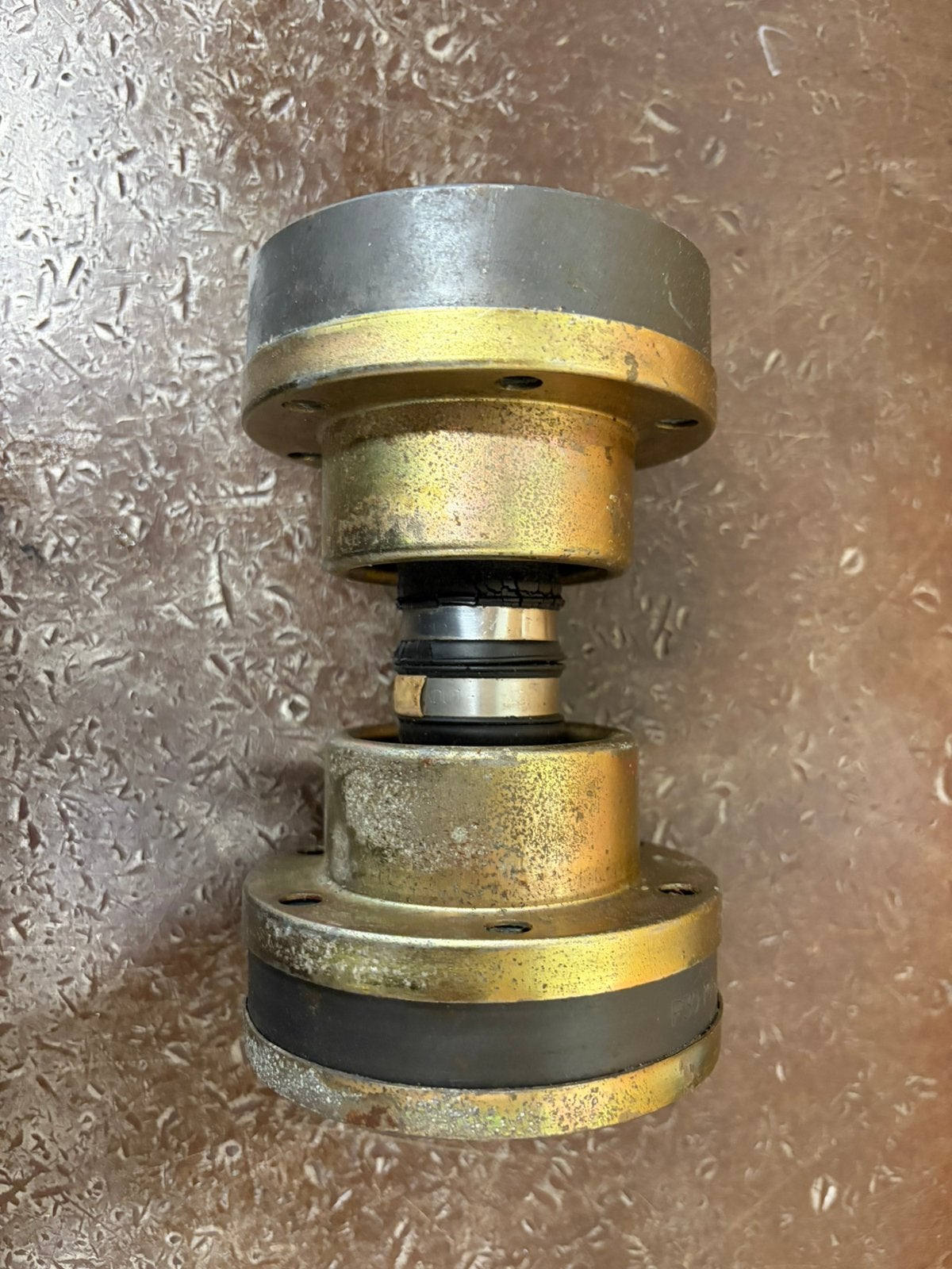 Pythron drive p30 p60 koppeling, Ophalen, Gebruikt, Motor en Techniek, Zeilboot of Motorboot