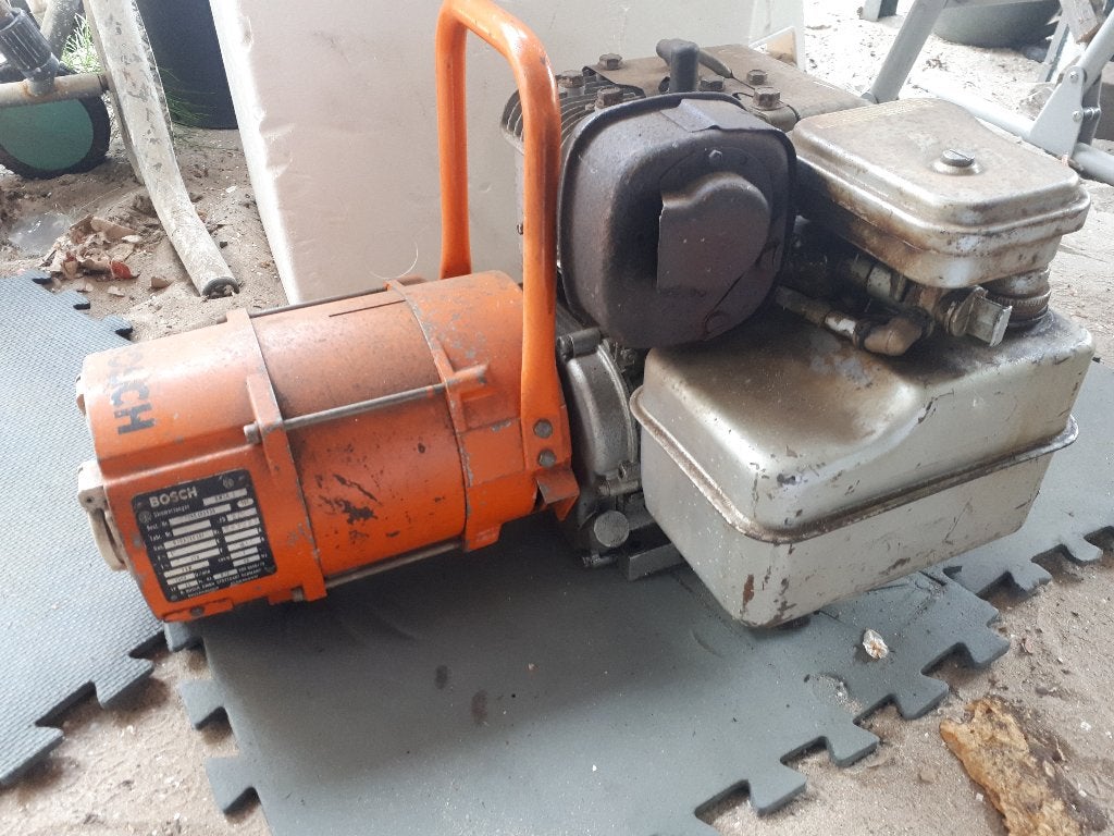 Bosch generator 2 KW ,Kubota GS 200 110/220,Honda GX 220/400, Ophalen