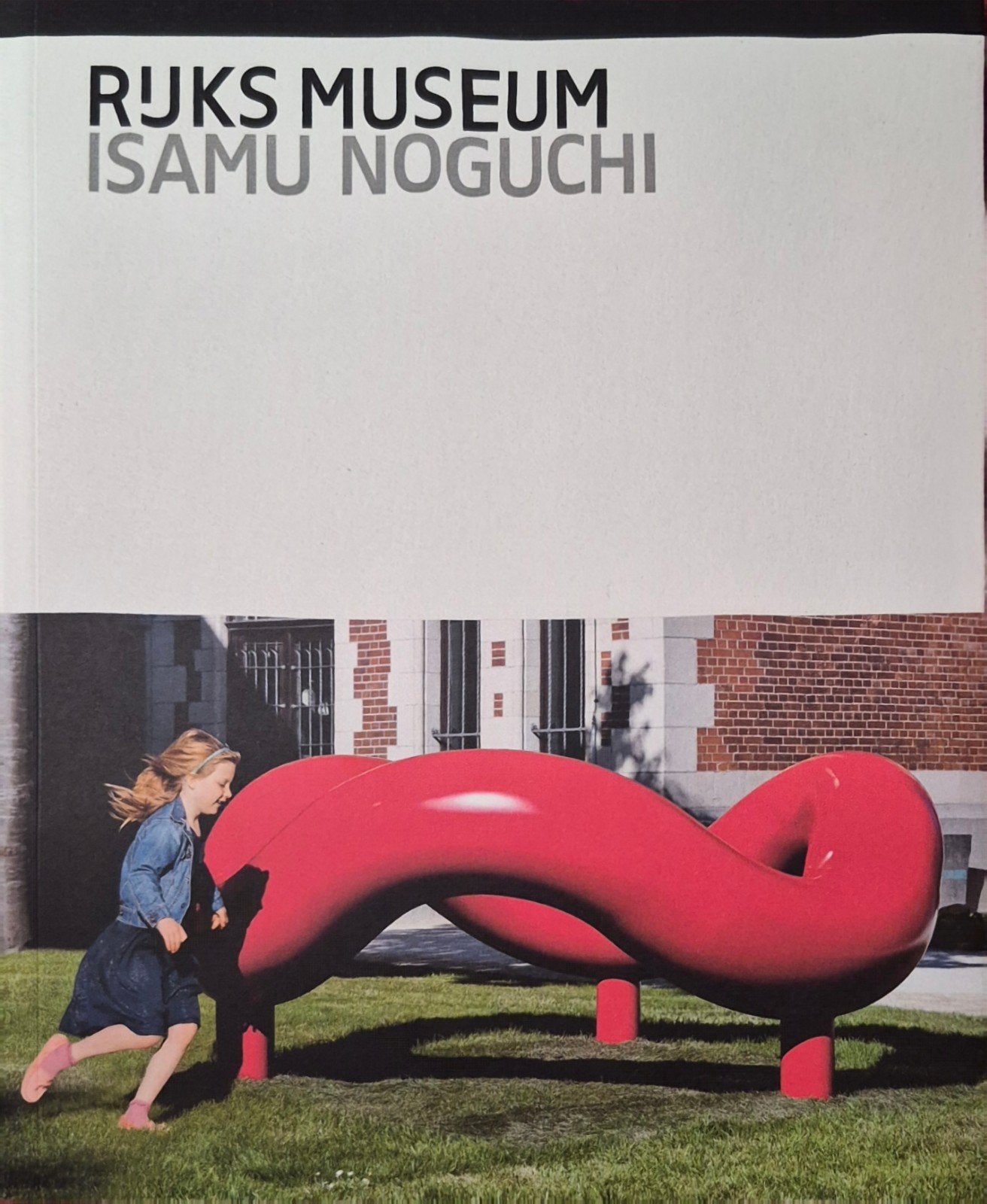 Rijksmuseum Isamu Noguchi - Nieuw boek over beeldhouwer, Ophalen of Verzenden, Nieuw, Overige onderwerpen, Isamu Noguchi