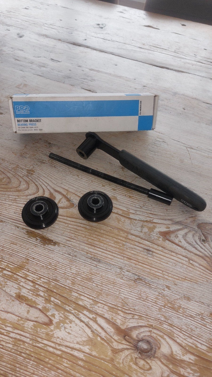 Pro bottom bracket lagerpers, in goede staat, Ophalen of Verzenden, Zo goed als nieuw, Crankstel of Pedalen, Aluminium