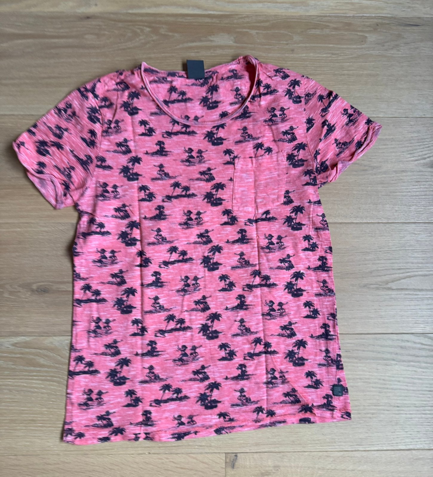 Zomers shirt, Ophalen of Verzenden, Zo goed als nieuw, Maat 48/50 (M), Rood