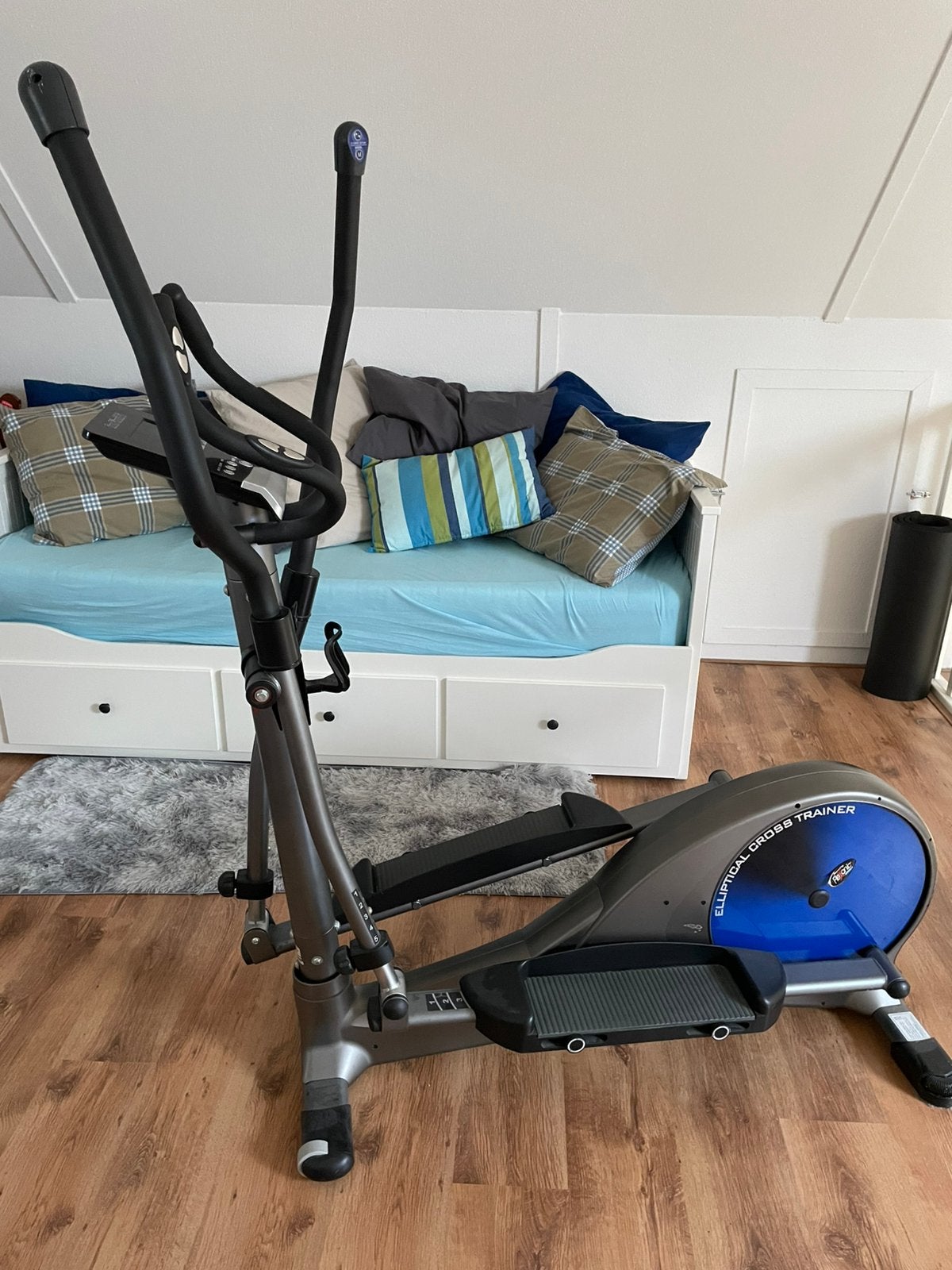 GRATIS Infiniti Cross Trainer (elektronisch defect), Ophalen, Gebruikt, Benen, Crosstrainer