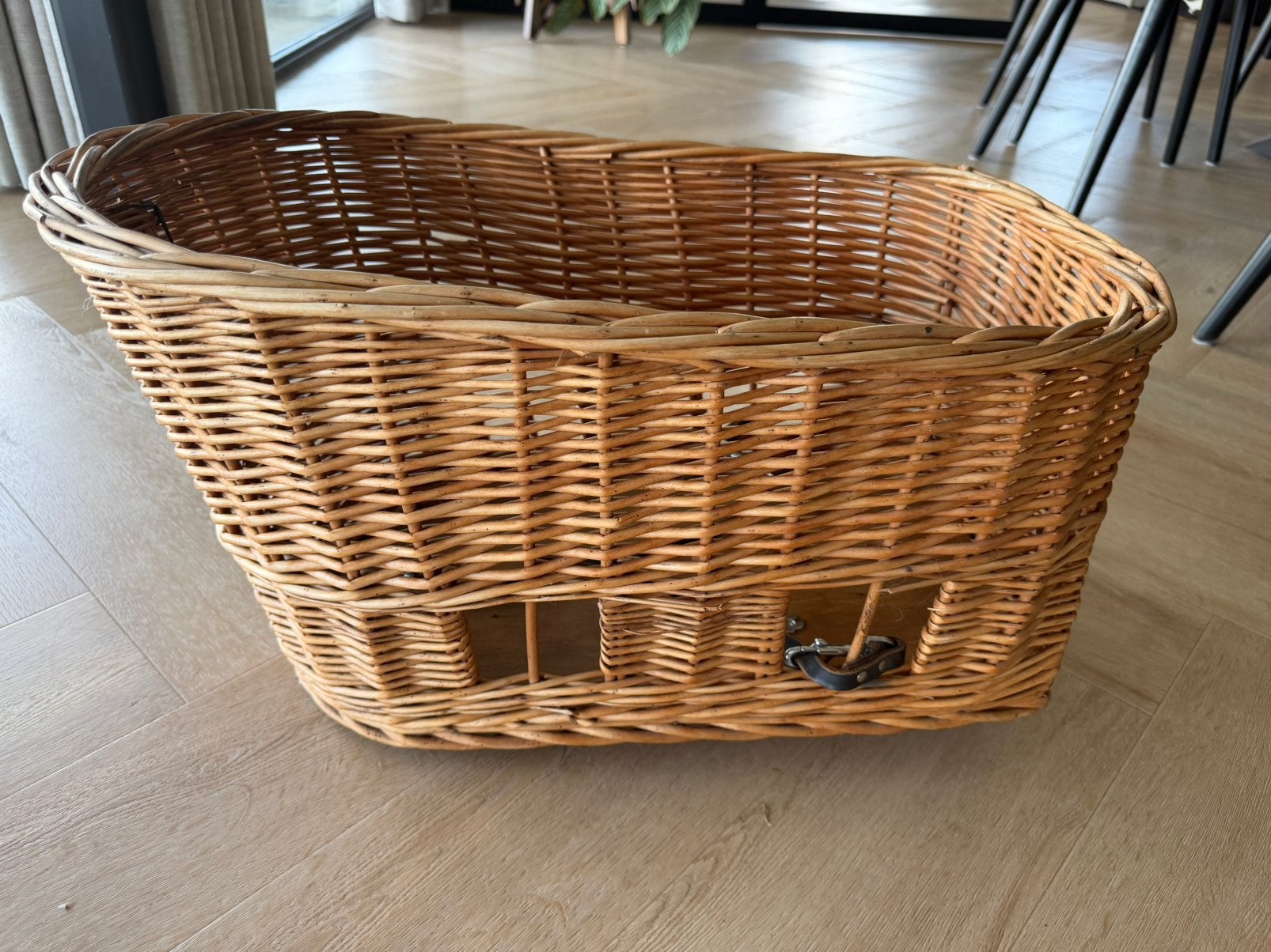 Hondenfietsmand pasja maat L van Basil, Ophalen, Zo goed als nieuw, Fietsmand