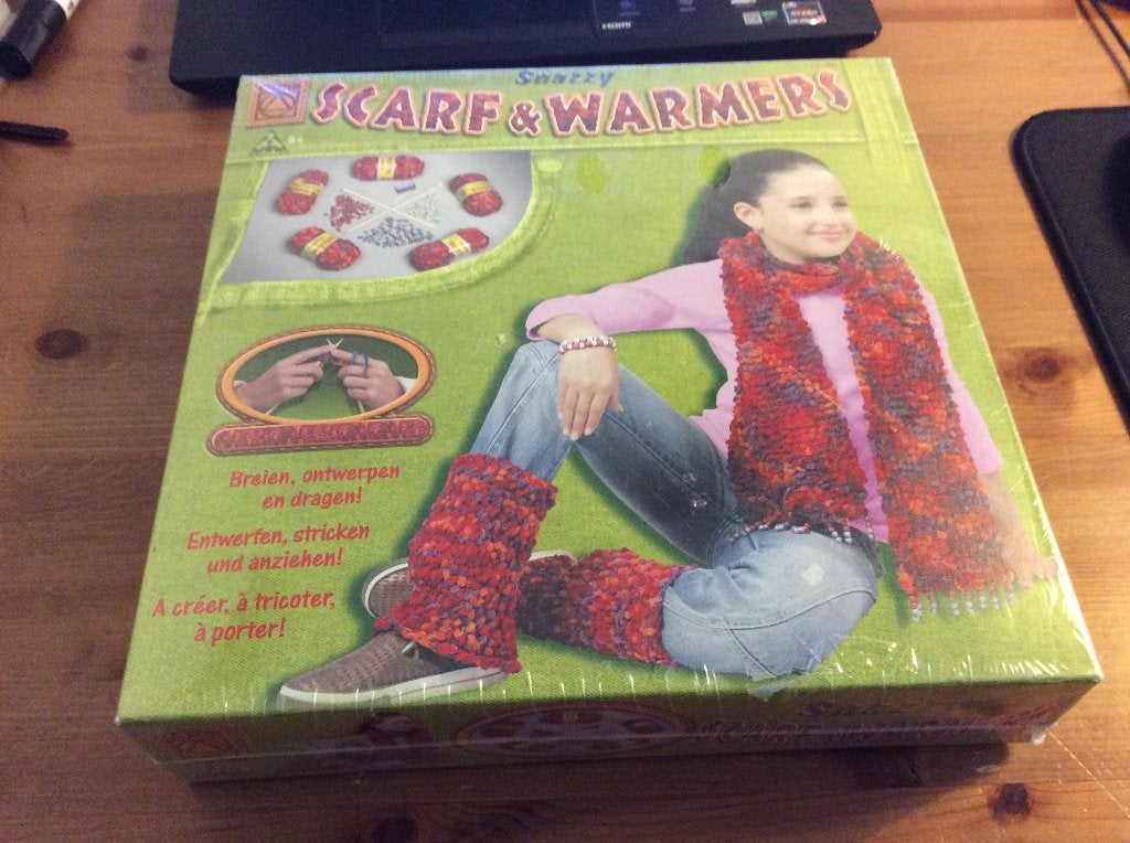 Snazzy scarf & warmers breipakket. Nieuw. merk: Creative, Ophalen of Verzenden, Nieuw, Breien, Overige typen