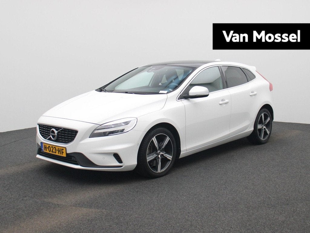 Volvo V40 2.0 D3 Polar+ Sport AUTOMAAT | PANORAMADAK | TREKH, Auto's, Volvo, 12 maanden, Gebruikt, Euro 6, 4 cilinders