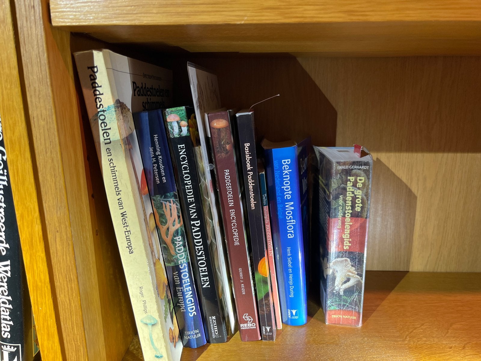 Diverse Paddenstoelenboeken - Gidsen & Encyclopedieën, Boeken, Ophalen, Gelezen, Natuur algemeen