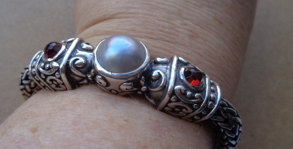 zilveren Balinese armband met parel en granaat [036], Verzenden, Zo goed als nieuw, Met edelsteen, Zilver