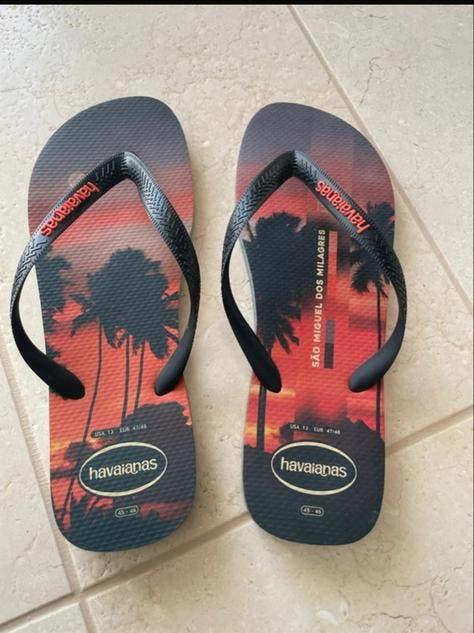 Havaianas slippers maat 47-48 - Zo goed als nieuw, Kleding | Heren, Schoenen, Ophalen of Verzenden, Zo goed als nieuw, Overige kleuren