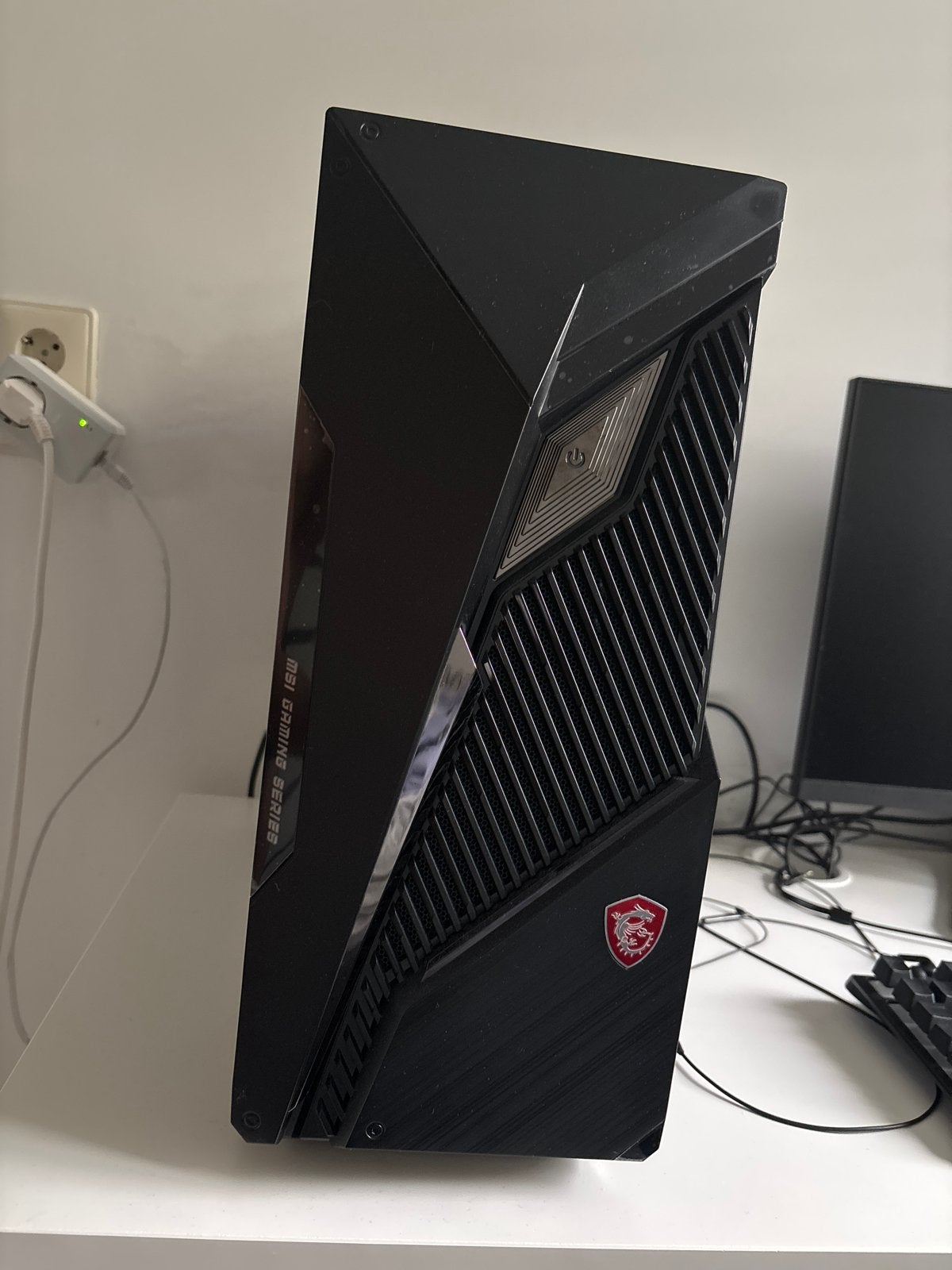 MSI Gaming Desktop met Intel Core i5 en NVIDIA GeForce RTX, Computers en Software, Desktop Pc's, Ophalen of Verzenden, Zo goed als nieuw