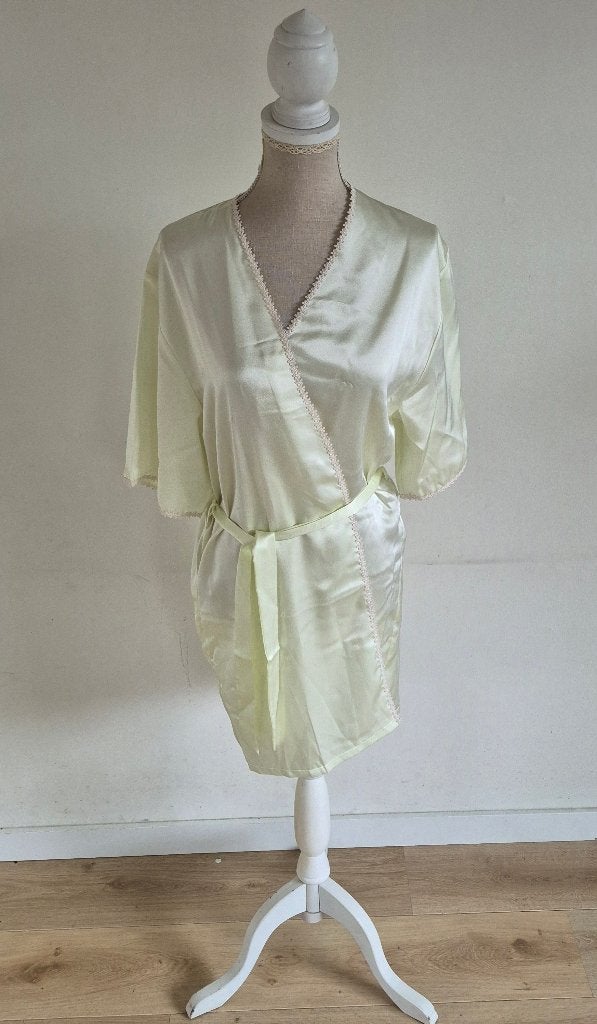Marjolaine beige satijnen kimono 42, Verzenden, Beige, Badjas
