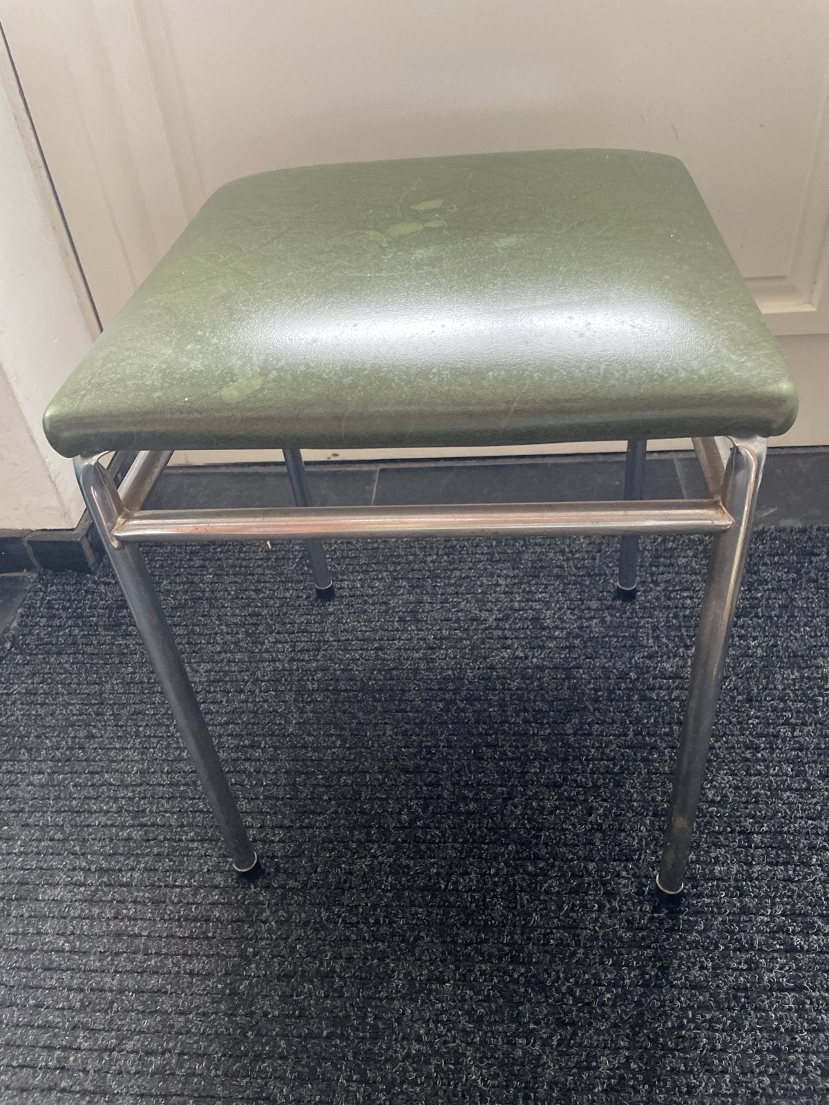Vintage krukje met skai zitting - Groen, Ophalen, Gebruikt, Staal