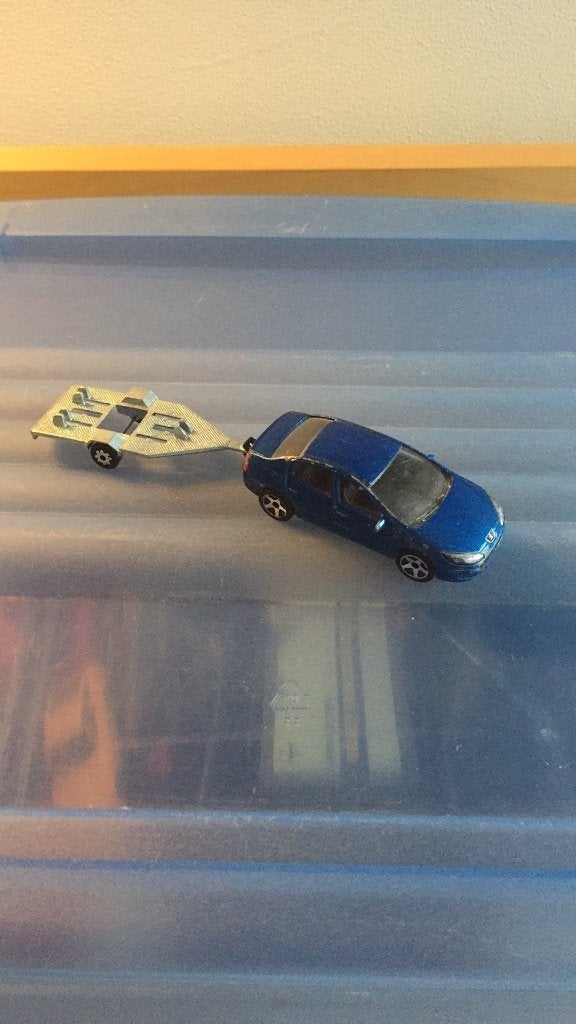 Blauwe auto Peugeot 407 majorette met aanhanger, Ophalen, Gebruikt