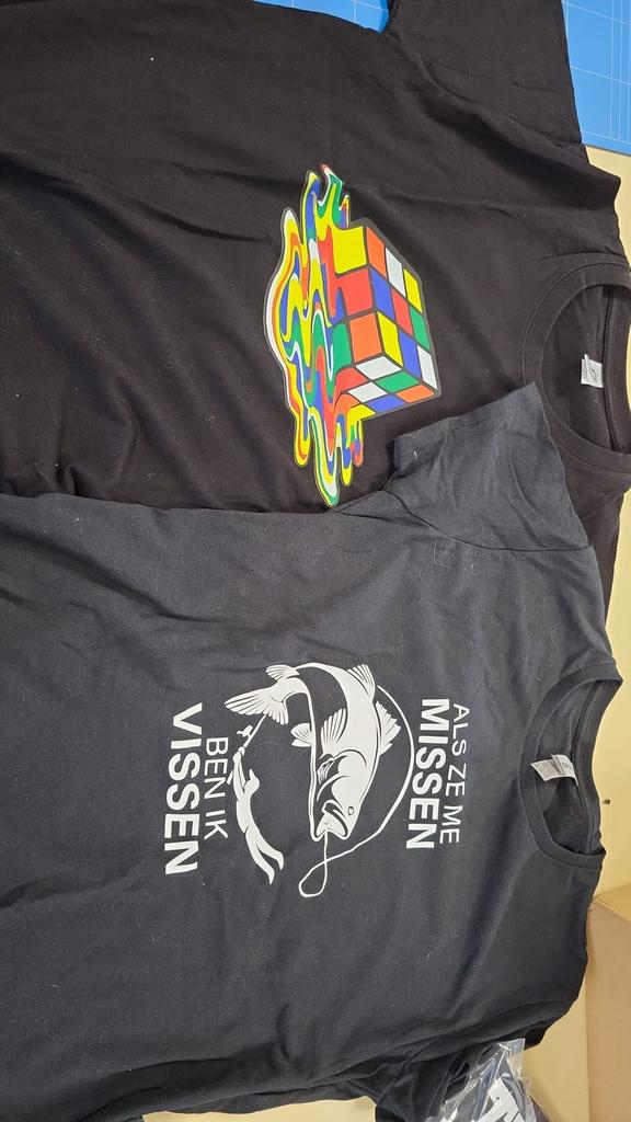 Partij grappig bedrukte kleding, Ophalen, Zo goed als nieuw, Overige maten