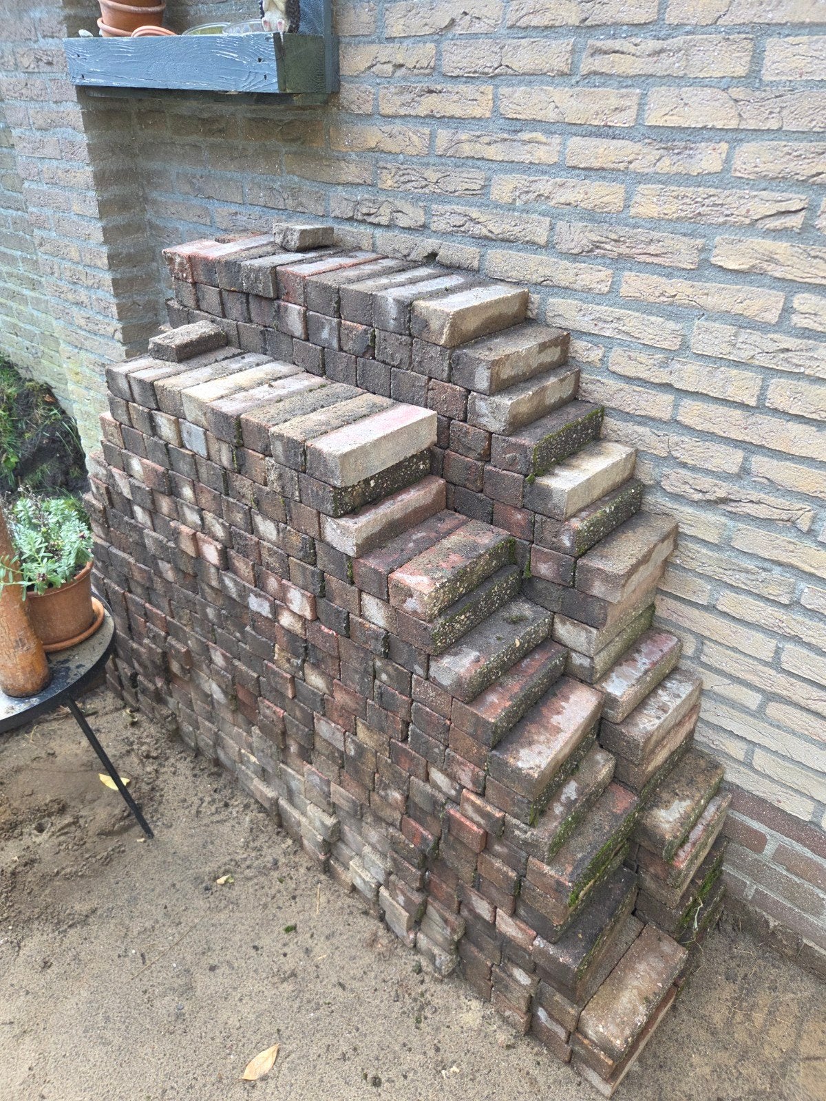 10,8 m2 - Waalformaat 20 x 5 x 7, Tuin en Terras, Ophalen, Gebruikt, 10 m² of meer, Beton