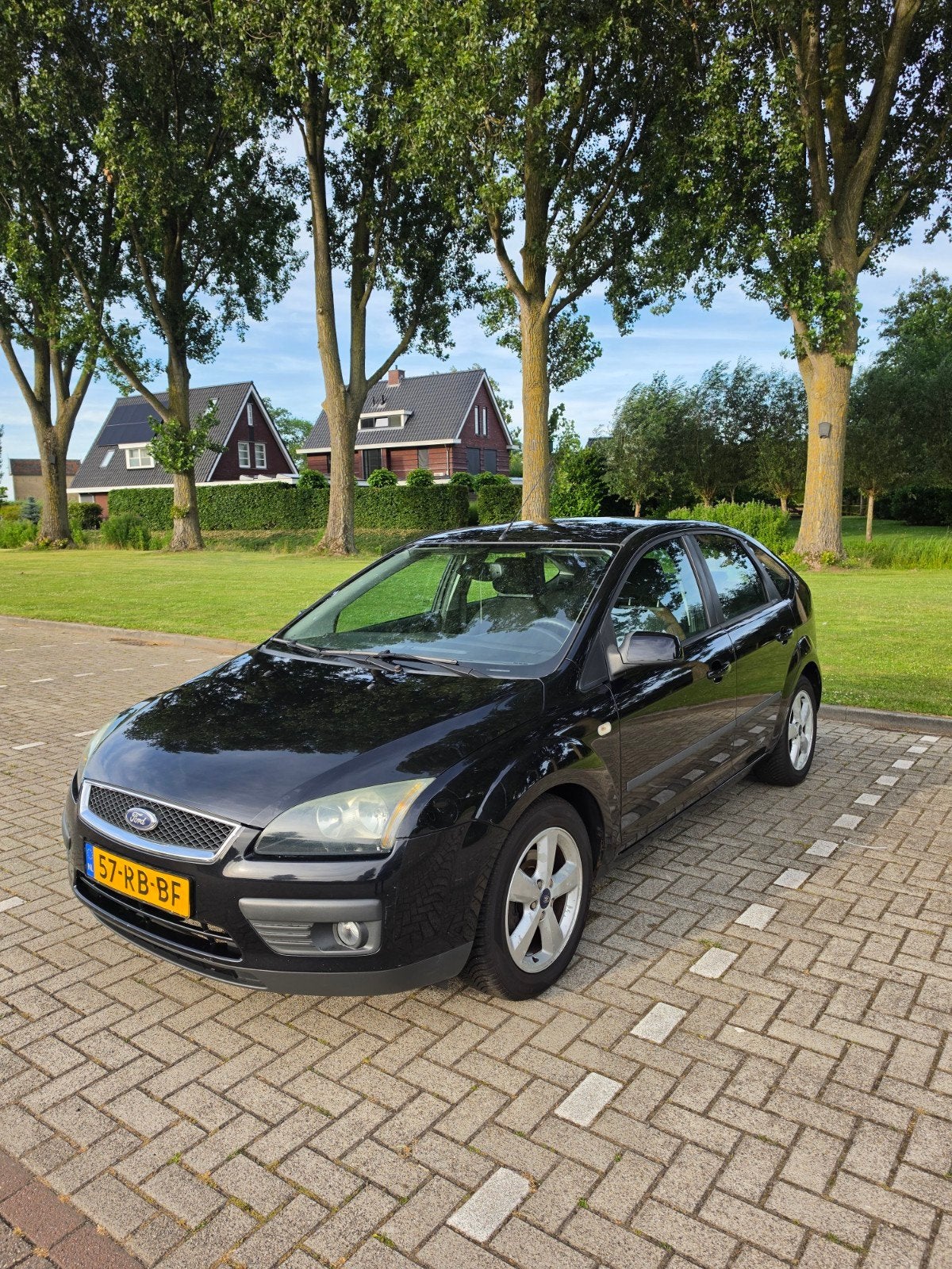 Ford Focus 1.6 74KW 5D 2005 Zwart Airco, 1596 cc, 15 km/l, Origineel Nederlands, 1200 kg