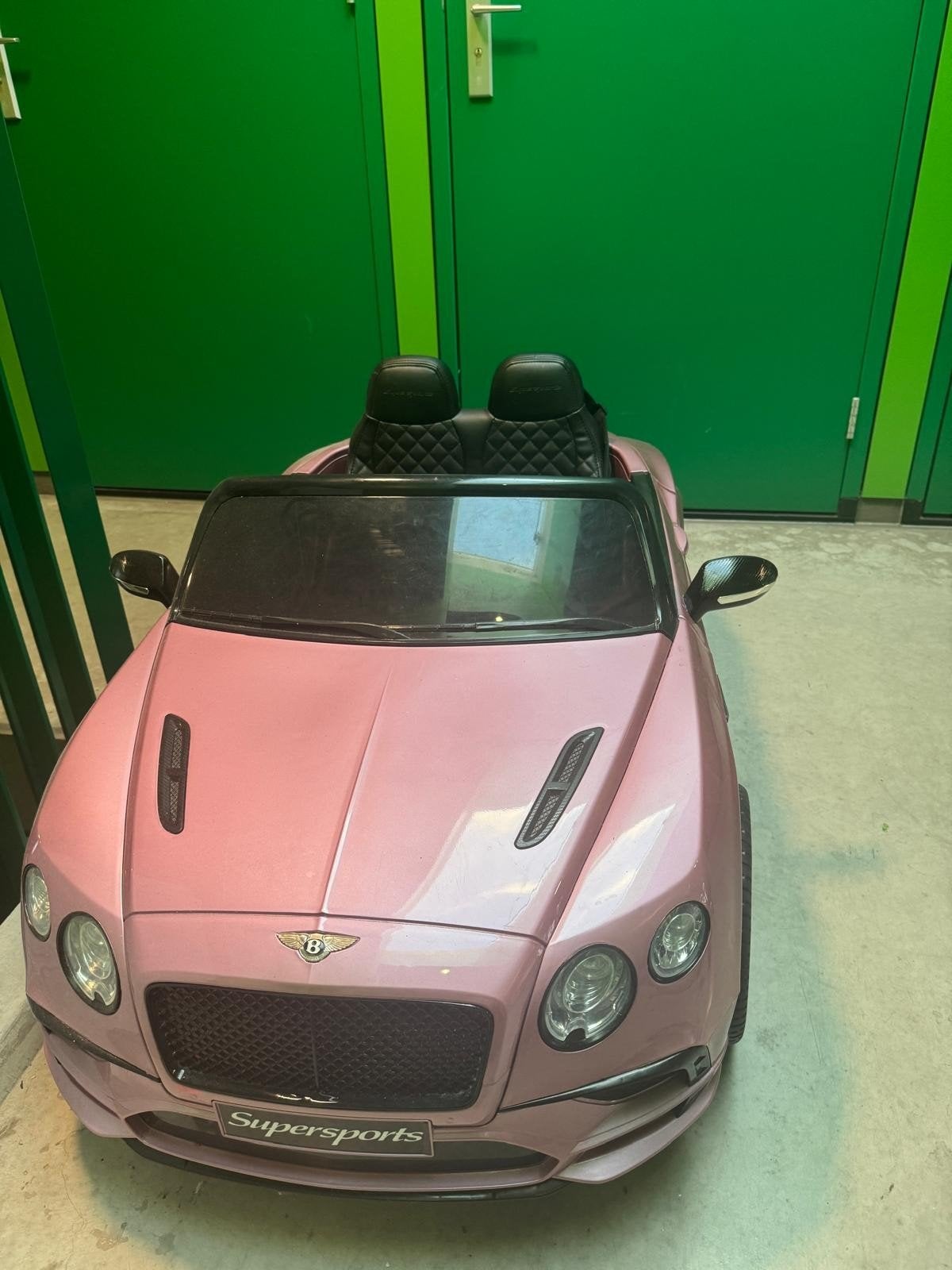 Roze kinder Bentley elektrische auto, Ophalen
