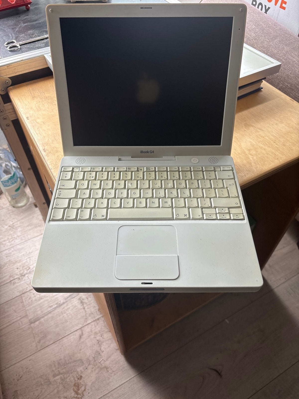 Vintage Apple iBook G4 - Werkt niet, Minder dan 4 GB, Qwerty, 12 inch, Ophalen of Verzenden