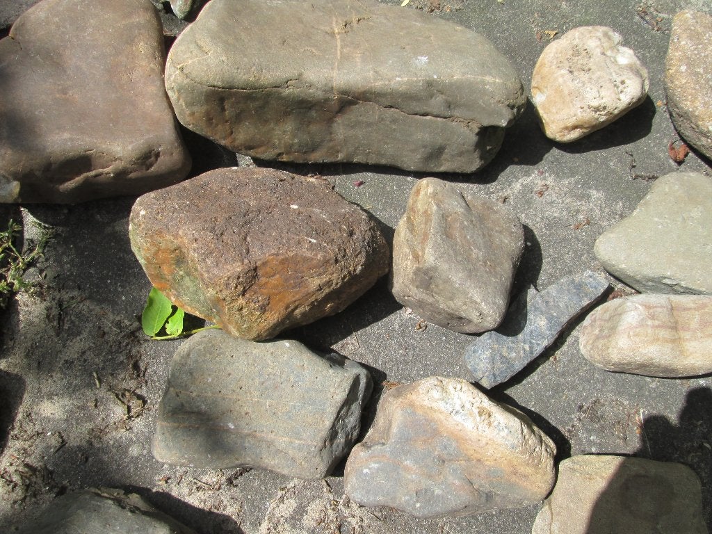 Rivierkeien, ca 100 stuks, mooie diverse kleuren en maten, Tuin en Terras, Ophalen, Gebruikt, Kei