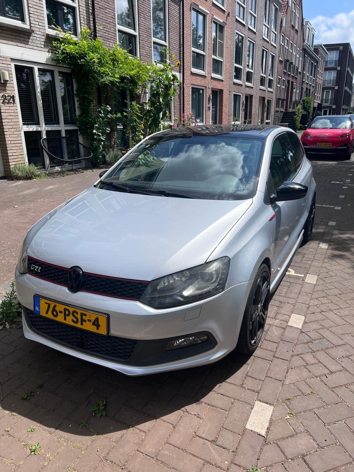 Volkswagen Polo GTI 1.4 TSI 132KW DSG 2011 PANO Grijs., 1169 kg, 4 cilinders, 179 pk, Origineel Nederlands