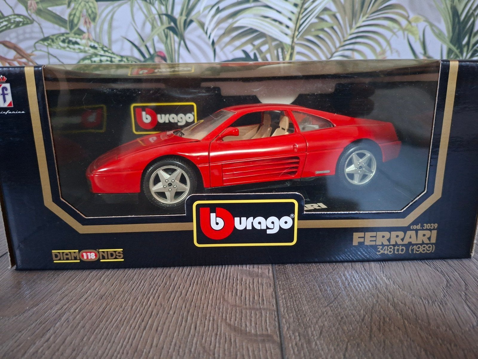 Burago Ferrari 348tb (1989) schaalmodel, Hobby en Vrije tijd, Modelauto's | 1:18, Ophalen of Verzenden, Zo goed als nieuw, Auto