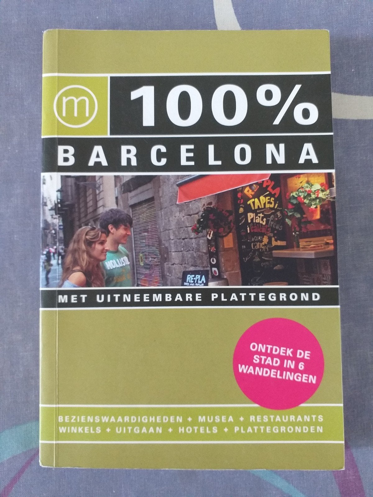 100% Barcelona Reisgids met uitneembare plattegrond, Budget, Europa, Ophalen of Verzenden, Reisgids of -boek
