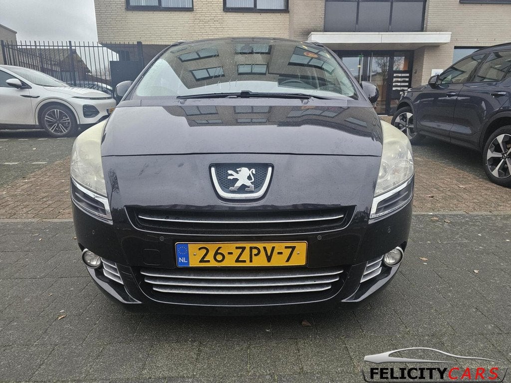 Peugeot 5008 1.6 THP Blue Lease Executive 7p., Voorwielaandrijving, Euro 5, Zwart, Bedrijf