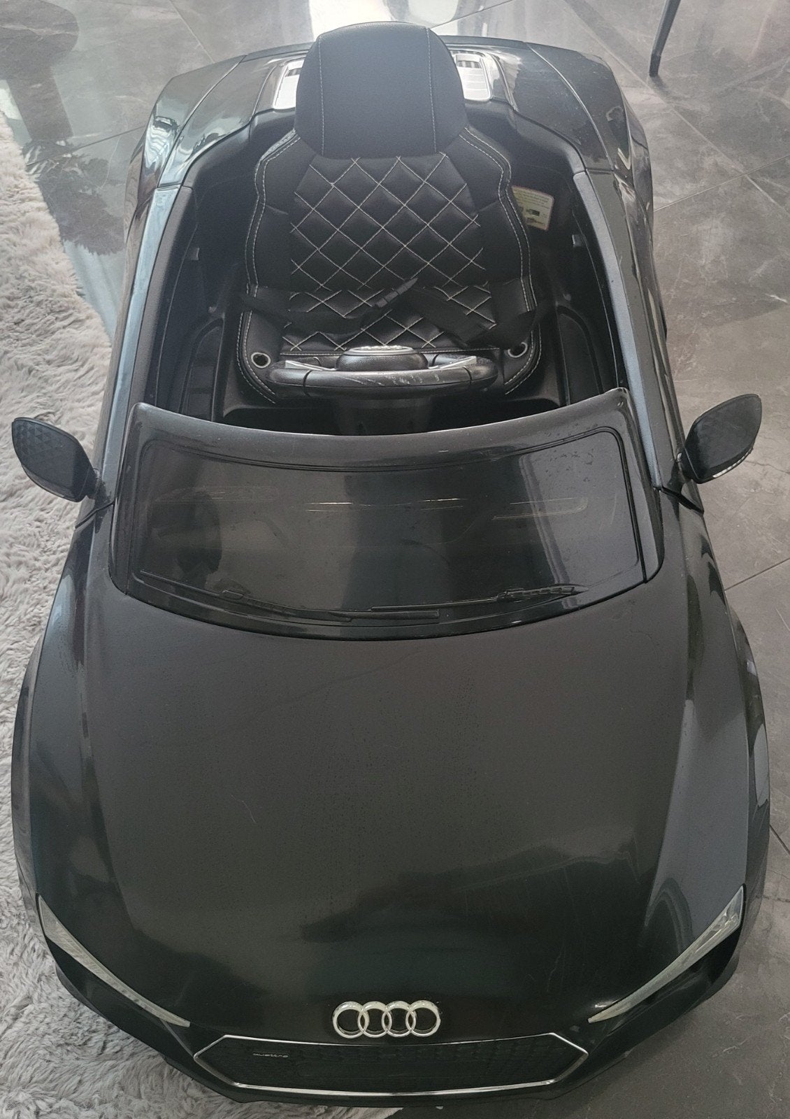 Audi R8 elektrische kinderauto met afstandsbediening, Ophalen of Verzenden, Gebruikt, Afstandsbediening