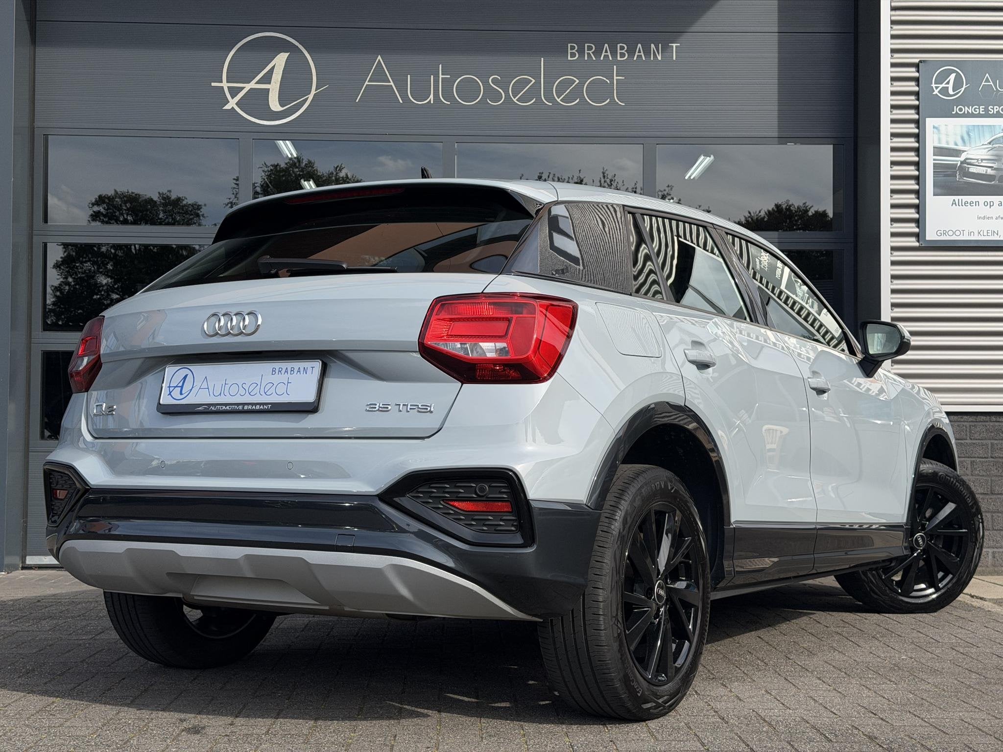 Audi Q2 35 TFSI Edition one CarPlay | Navi | BTW-Auto, Auto's, Stof, 4 cilinders, 150 pk, Bedrijf