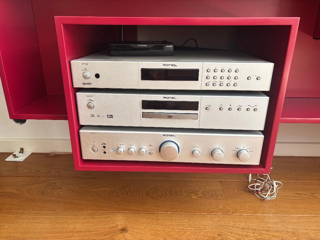 Rotel audioset met Infinity luidsprekers, Audio, Tv en Foto, Tuner of Radio, Losse componenten, Zo goed als nieuw, Ophalen
