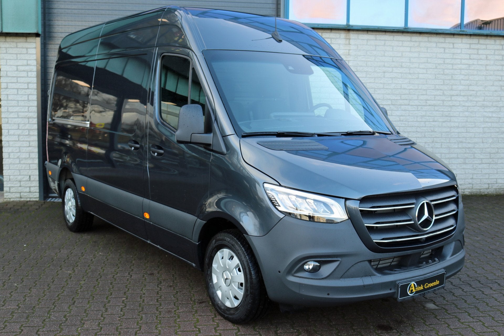 Mercedes-Benz Sprinter 317 CDI L2H2 BPM vrij 360° ALARM KL3, Automaat, 12 maanden, Gebruikt, Zwart