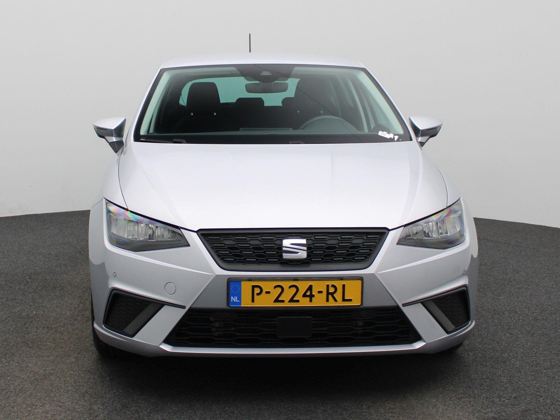 SEAT Ibiza 1.0 EcoTSI Style Business Intense | WORDT VERWACH, Voorwielaandrijving, 12 maanden, Stof, 95 pk
