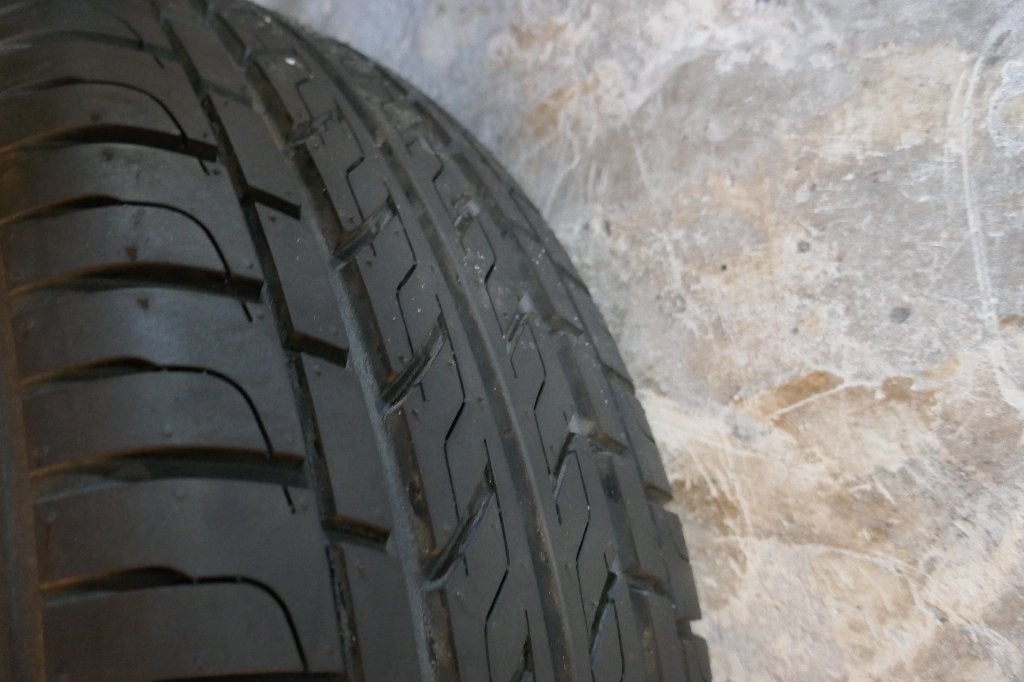 Set Toyota L.M/banden 215/55/17 . 5 X114.3 plus reserve band, Ophalen, 215 mm, Banden en Velgen, 17 inch