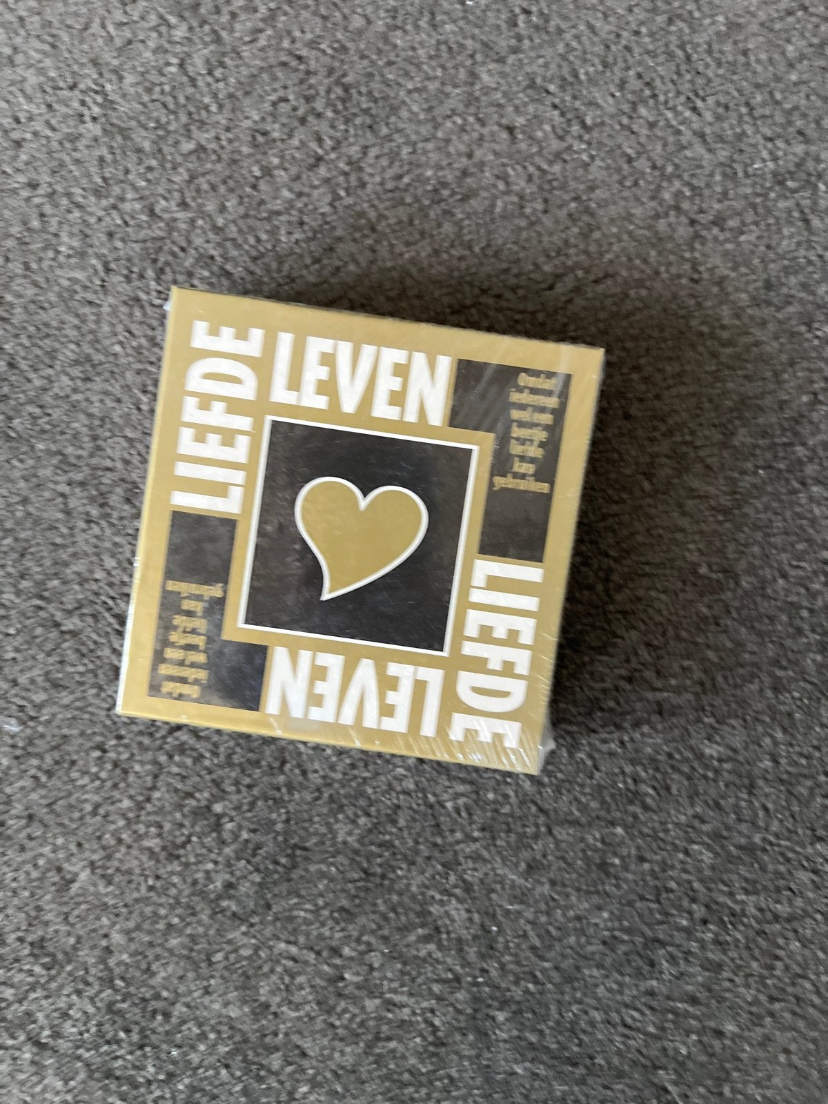LiefdeLeven BIG SIX Spel - Nieuw in verpakking, Drie of vier spelers, Ophalen, Nieuw