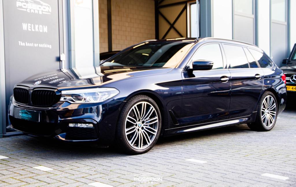 BMW 5-serie Touring 530i M-Pakket | Panoramadak | Memory | H, Auto's, BMW, Automaat, 1998 cc, Achterwielaandrijving, Gebruikt