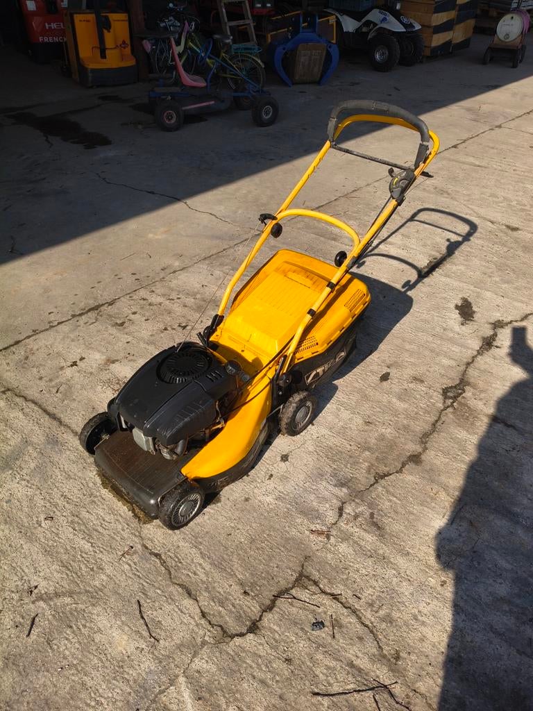 Stiga en masport 400 grasmaaier gazon Briggs & Stratton, Tuin en Terras, Grasmaaiers, Gebruikt, Benzine-grasmaaier, 40 t/m 49 cm