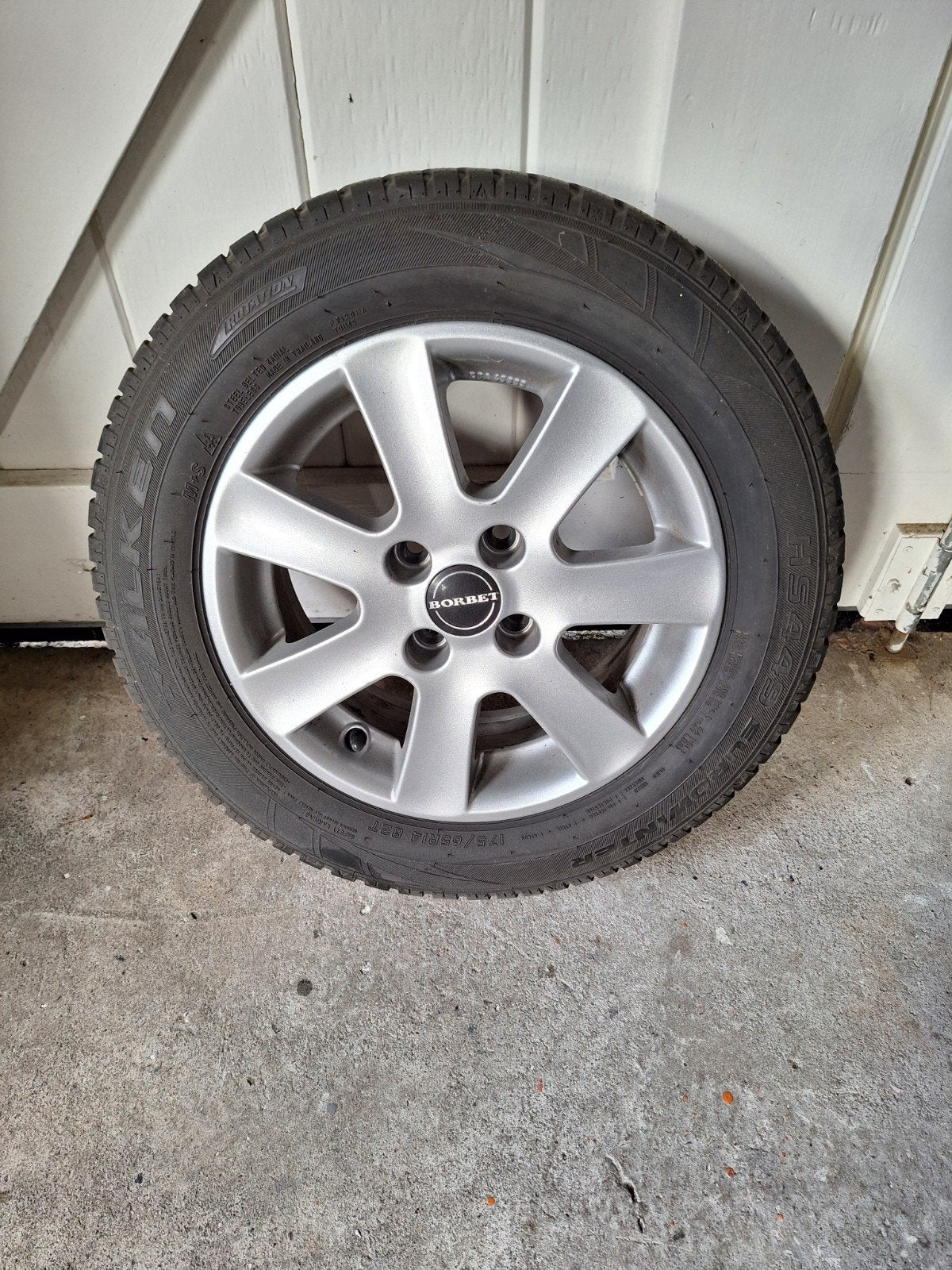 Borbet velgen met 175/65R14 winter banden Fiat 500, Ophalen, 14 inch, Gebruikt, 175 mm