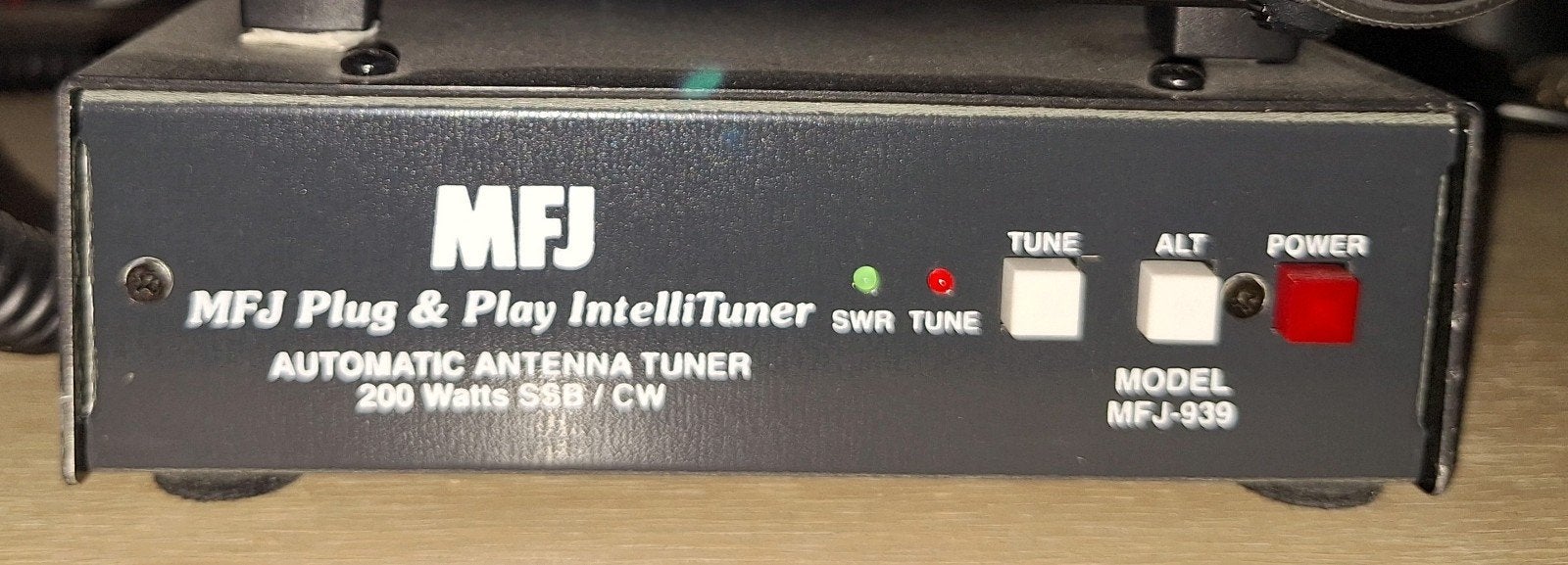 mfj 939 200w automatische antenne tuner hf, Ophalen of Verzenden, Gebruikt