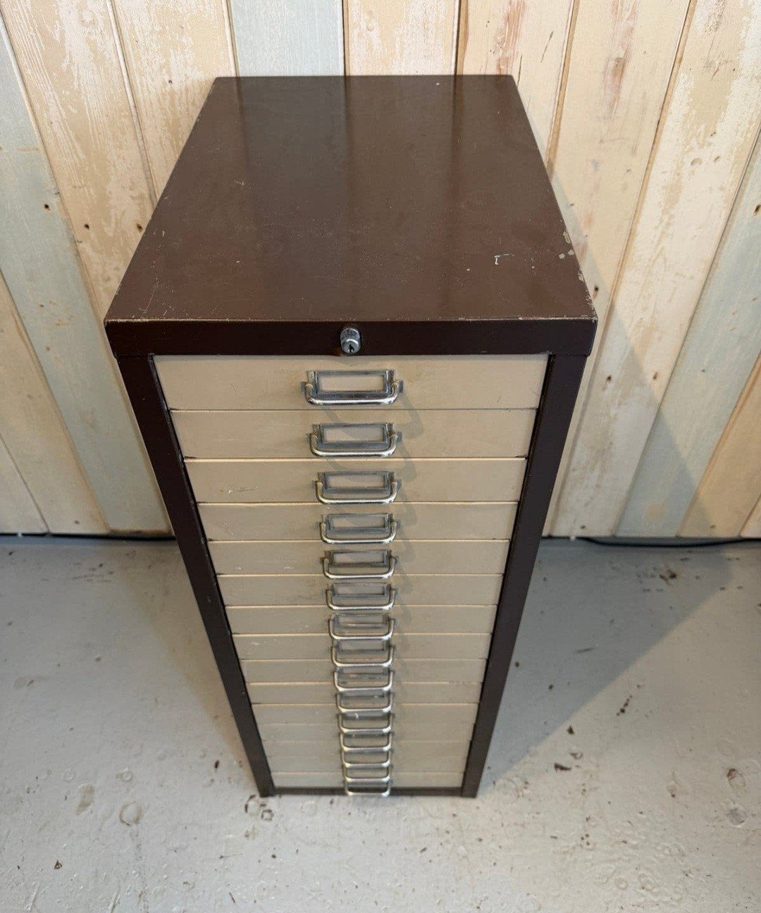 Vintage ijzeren ladekastje - retro opberg kastje, Ophalen of Verzenden, Minder dan 150 cm, Minder dan 100 cm, Metaal