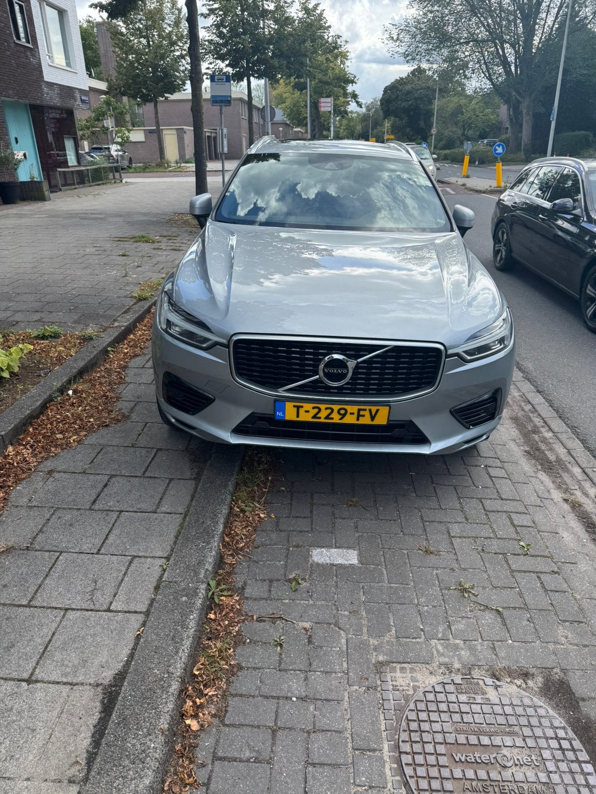 Volvo XC60 T8 Twin Engine 407pk Geartronic AWD Plug-in, Automaat, Dealer onderhouden, 1969 cc, 320 pk