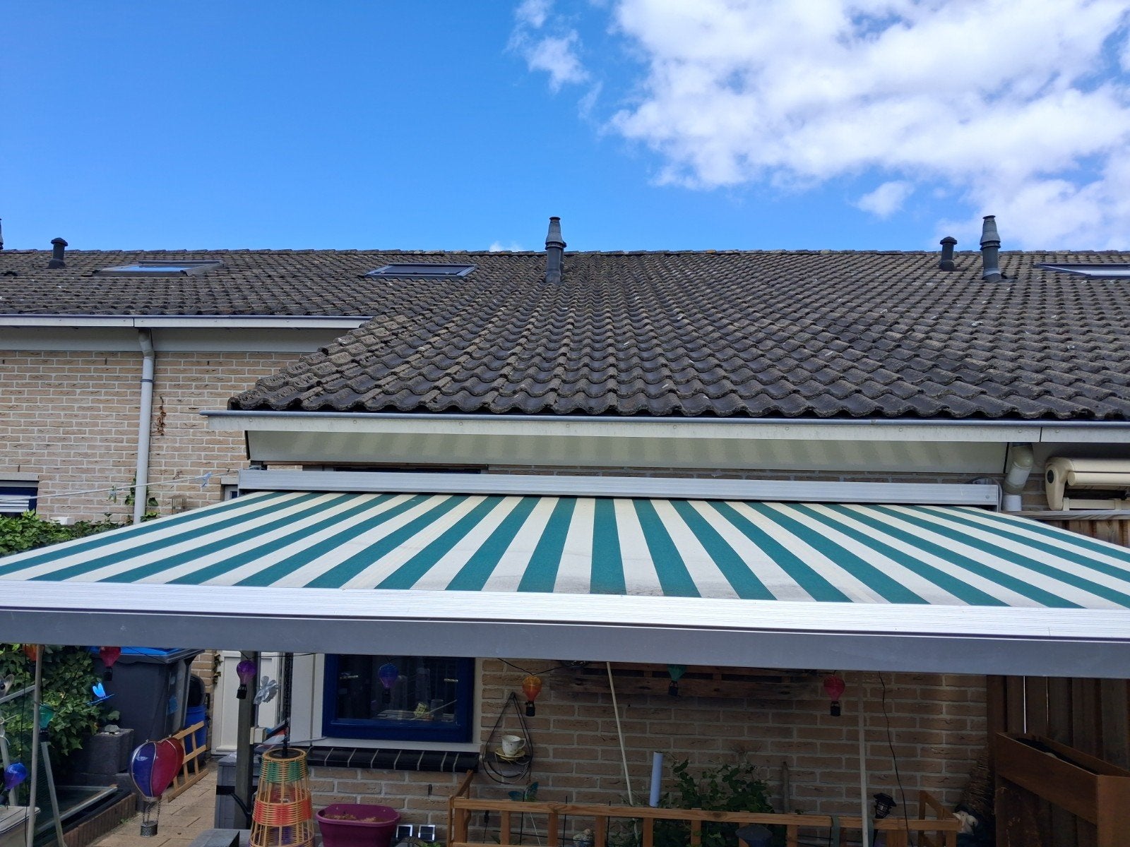 Electrisch bedienbaar knikarm scherm, Tuin en Terras, Ophalen, Gebruikt, 150 tot 300 cm, 250 cm tot 450 cm