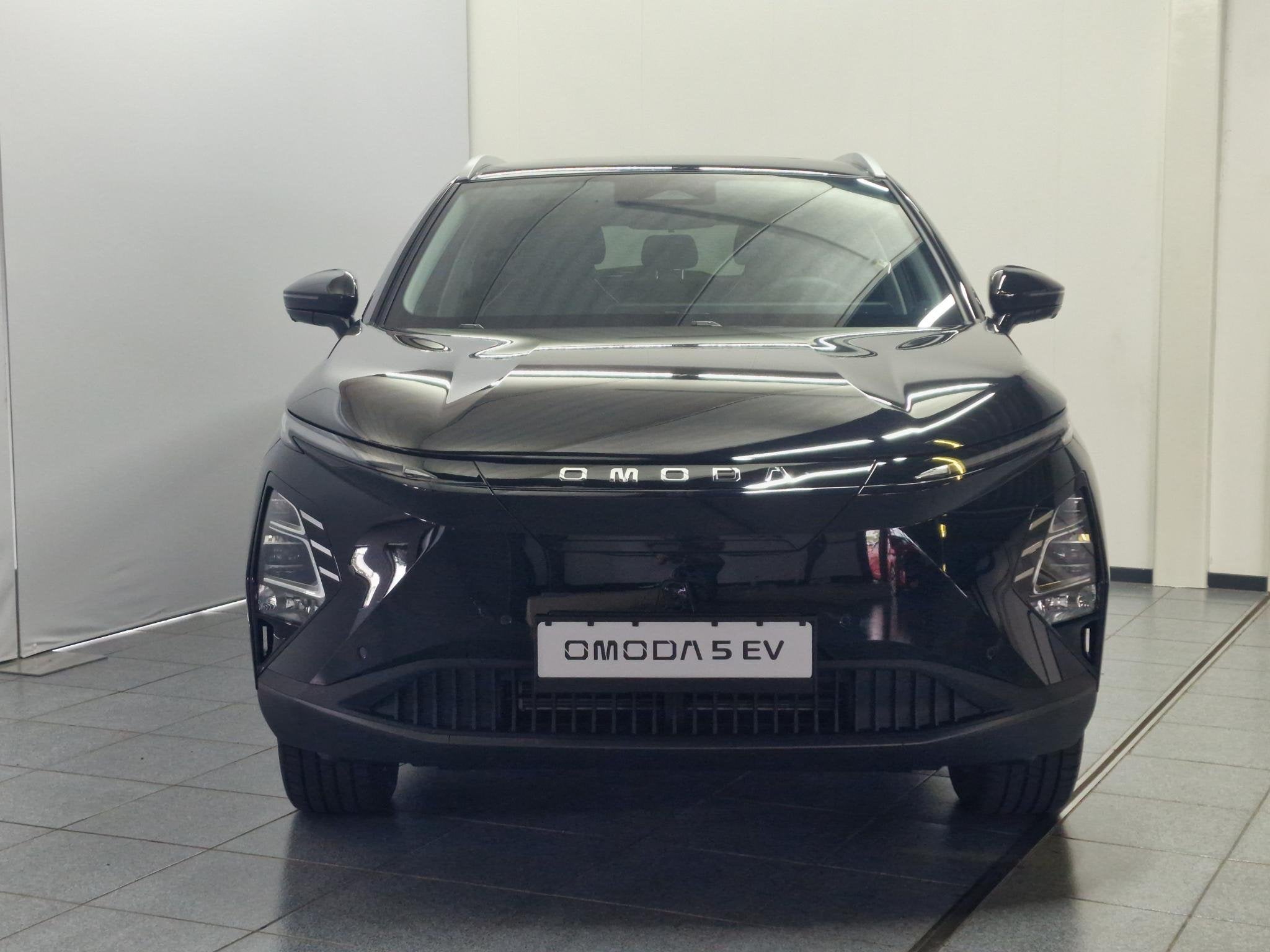 Omoda 5 EV Premium 61 kWh Schuif/kanteldak, rondom camera's,, Auto's, Overige Auto's, 430 km, 211 pk, SUV of Terreinwagen, Te koop