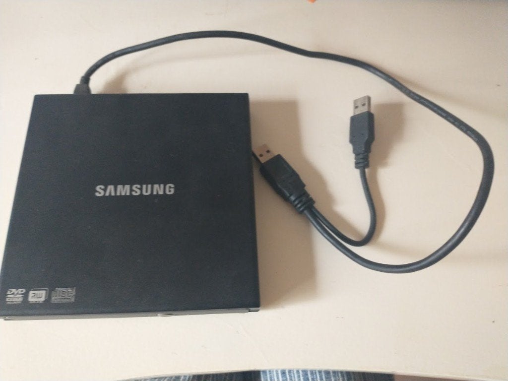 Samsung Externe DVD Brander / Speler USB (SE-S084), Computers en Software, Cd, Zo goed als nieuw, Extern, MacOS