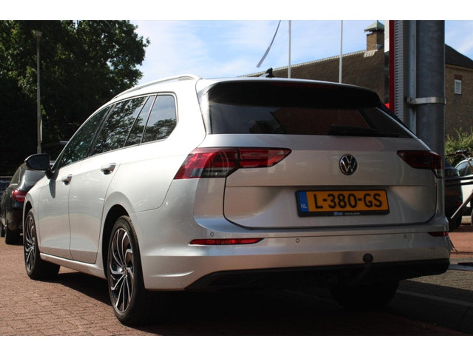 Volkswagen Golf Variant 1.0 eTSI Aut. *Life* | Trekhaak | Ca, Stof, Gebruikt, Origineel Nederlands, 19 km/l