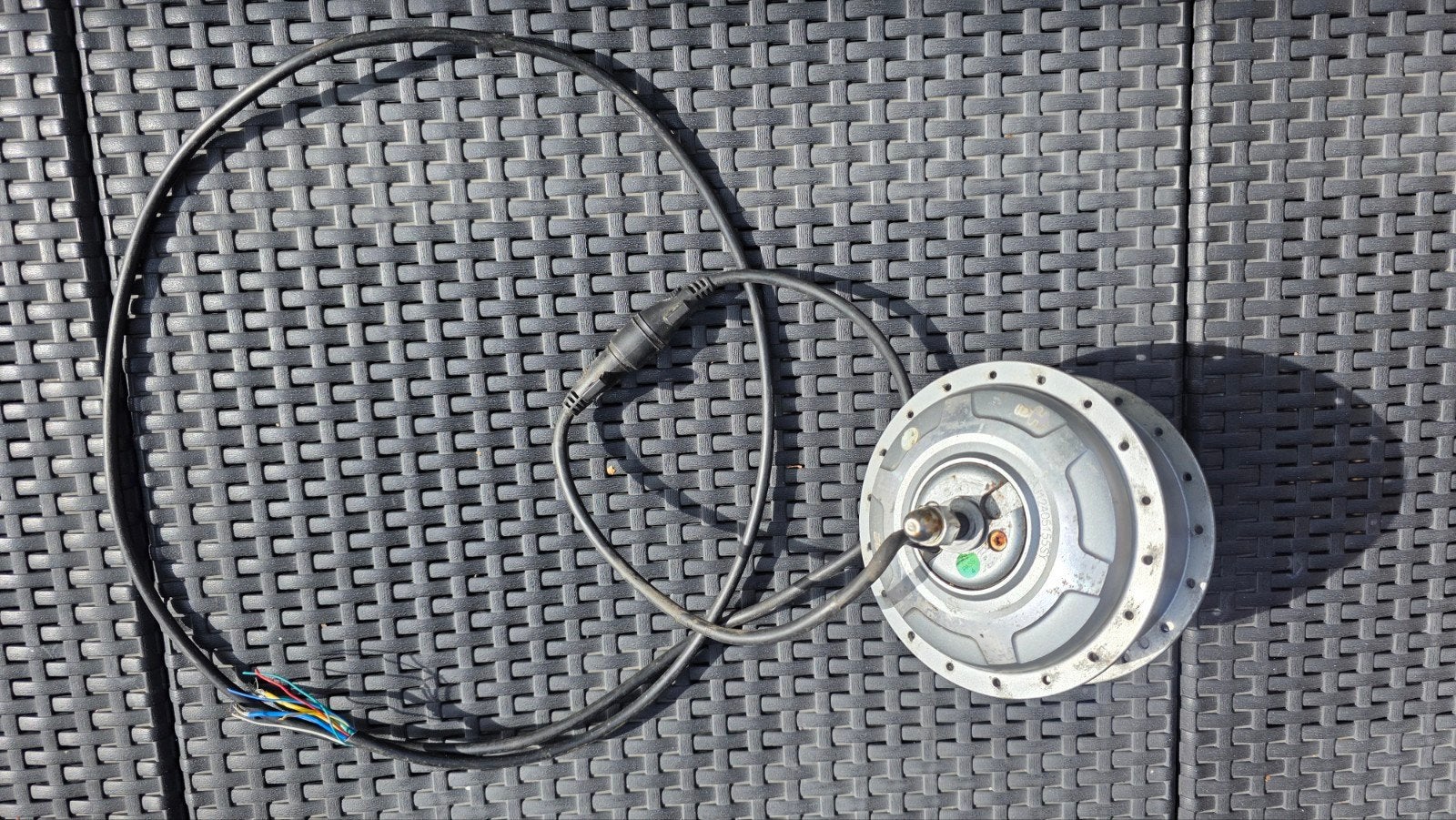 Giant voorwielmotor 26 volt + snelheidssensor, Fietsen en Brommers, Gebruikt, Giant, Motor, Aluminium